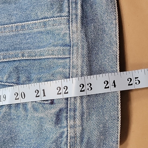 Lee Blue Denim Trucker Jacket, Size Unknown.  Excellent Condition - Picture 9 of 10